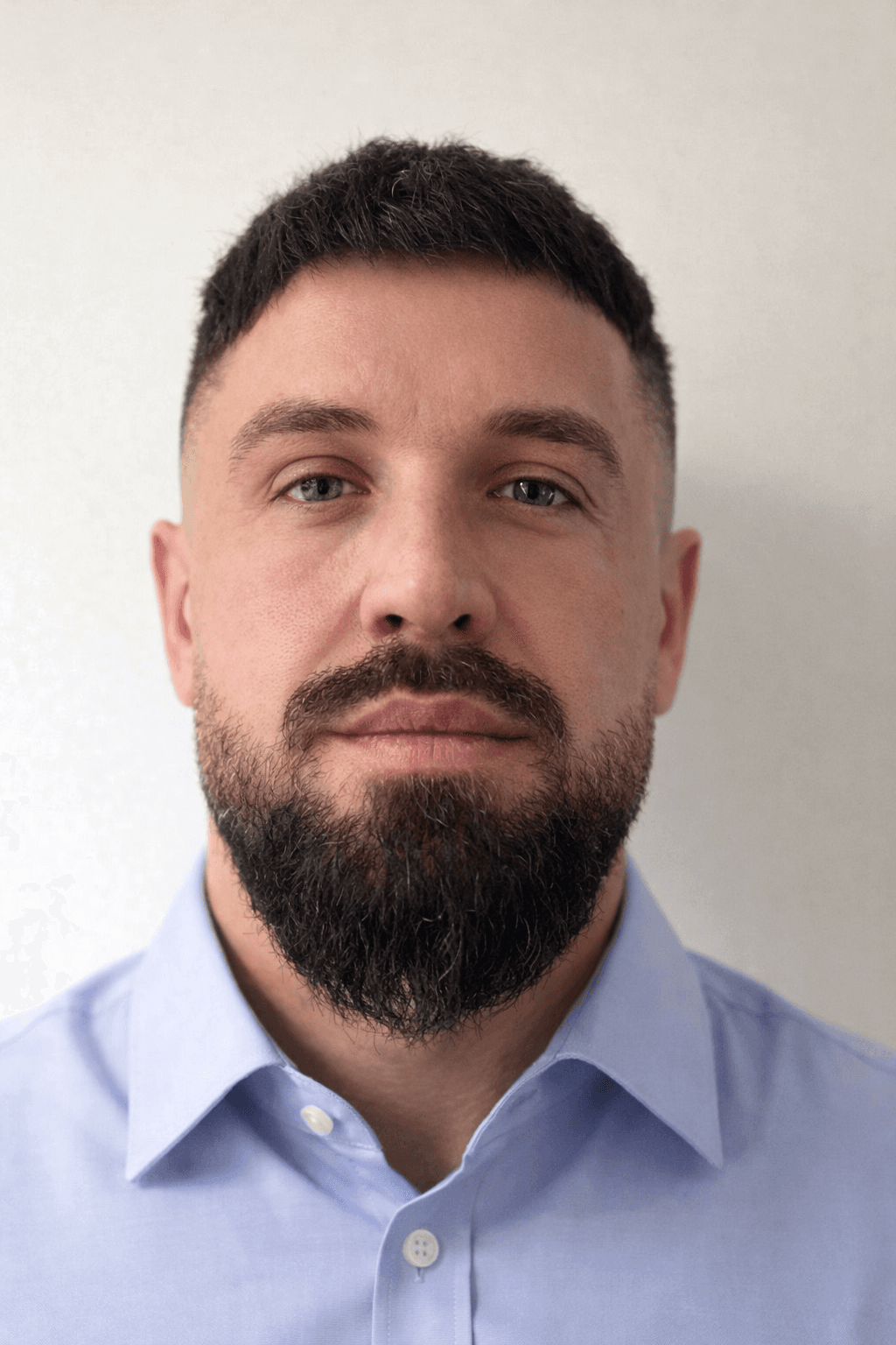 Portret autora Elvis Selimović